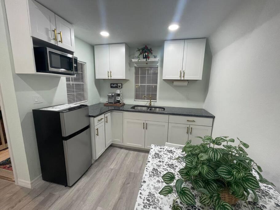 The Tiny Cottage In The Springs/ Central Fl Алтамонте Спрингс Екстериор снимка